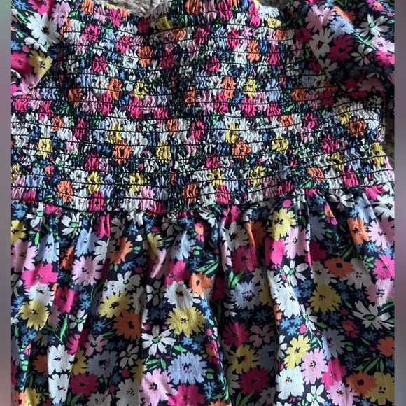 Girls GAP Floral Dress - Picture 2 of 5